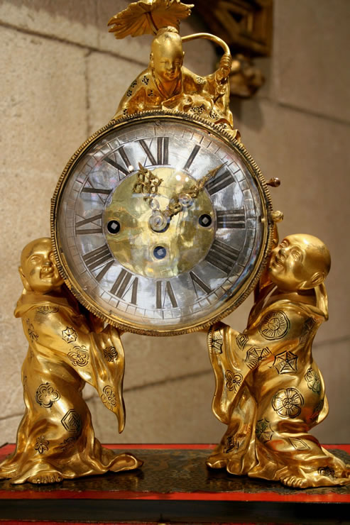 Louis XV Chinoiserie clock