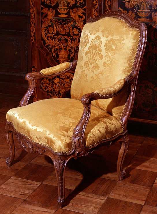 Chair 006