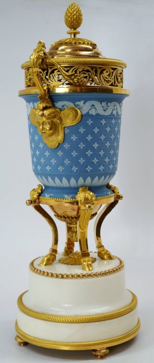 Rare Wedgwood vase mounted in two-color Louis XVI ormolu 