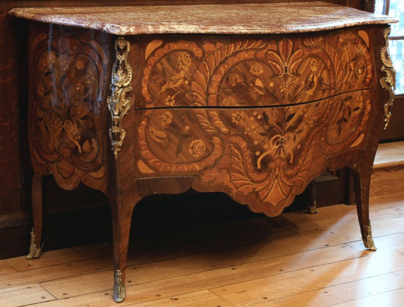 Louis XV marquetry commode signed Hansen and Saunier