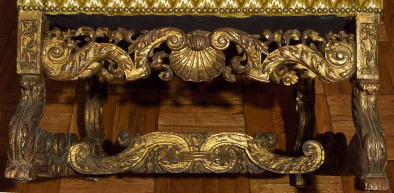 Louis XIV gilded fauteuil