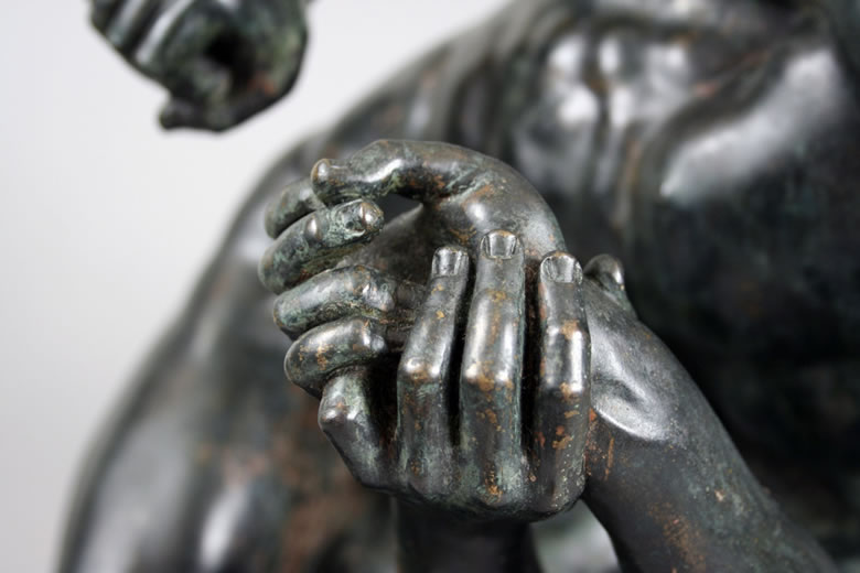 Bronze statue of 
