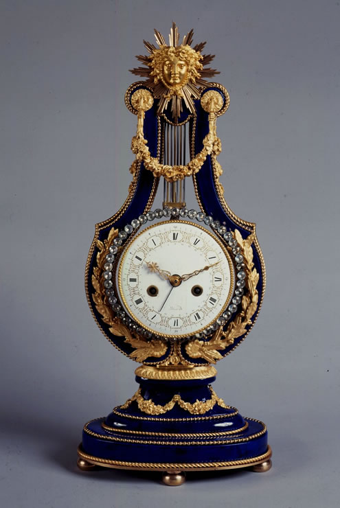 Louis XVI lyre clock in Svres cobalt blue porcelain