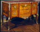 Fine Transitional marquetry commode