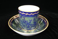 Svres chinoiserie coffee can and saucer (gobelet litron et soucoupe.) 