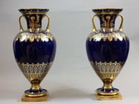 Sevres vase Etrusque Turpin